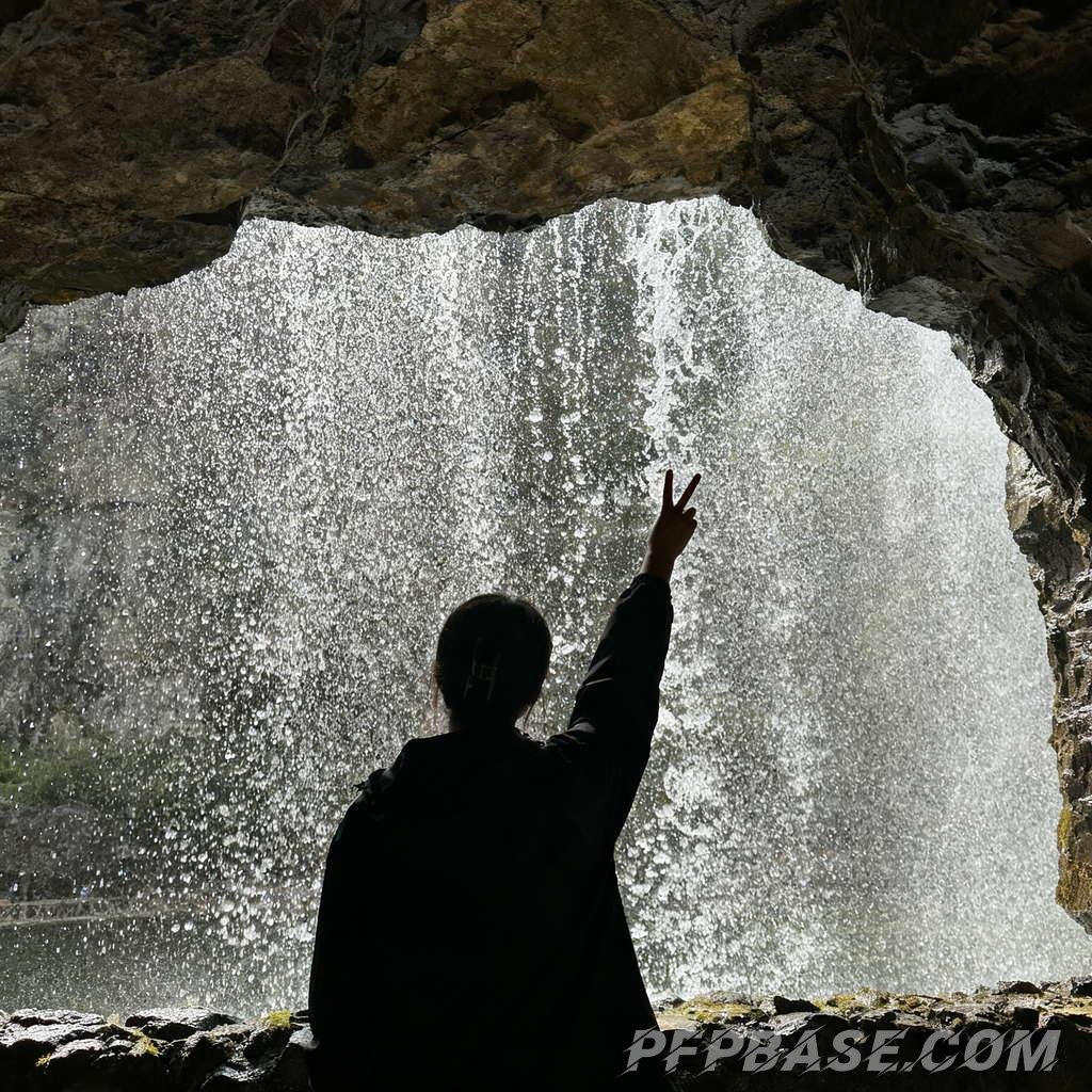 Image 5: solitude, romance, freedom, wandering, poetic essence